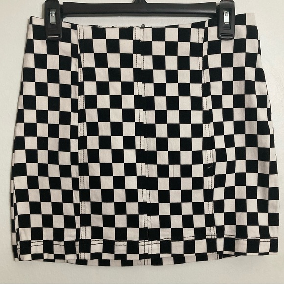TINSELTOWN size small checkered skirt - Picture 1 of 4